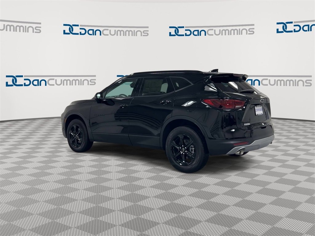 New 2026 Chevrolet Blazer LT w/ Midnight/Sport Edition image 6