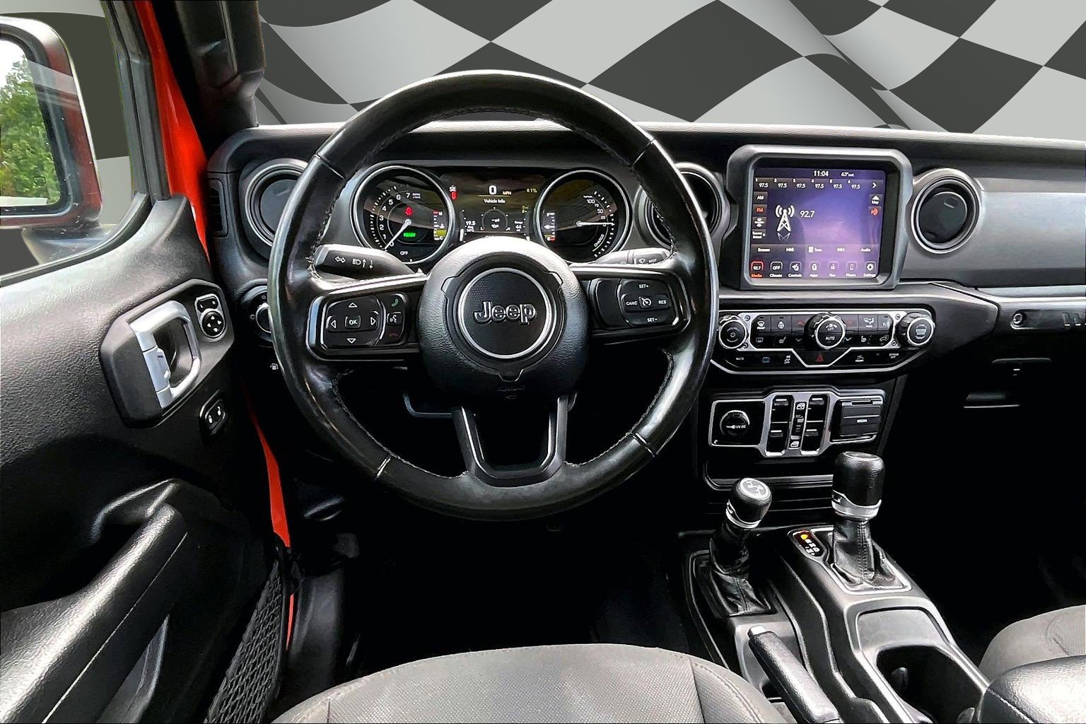 Used 2023 Jeep Wrangler Unlimited w/ Cold Weather Group AWD/4WD image 5