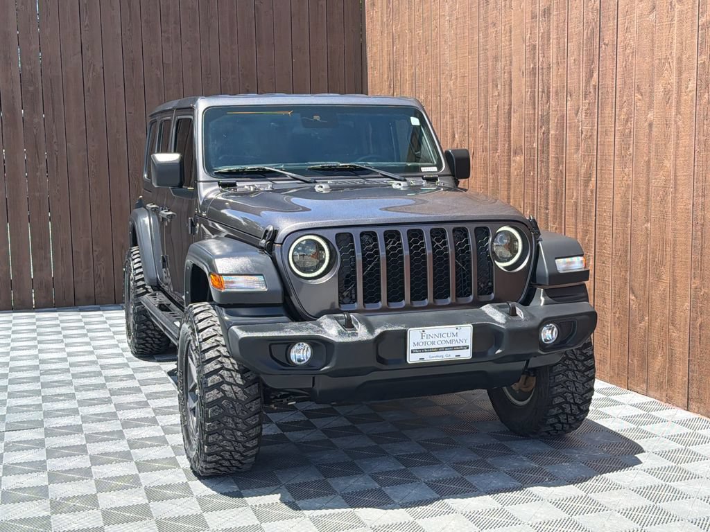 Used 2024 Jeep Wrangler Unlimited Sport AWD/4WD image 12