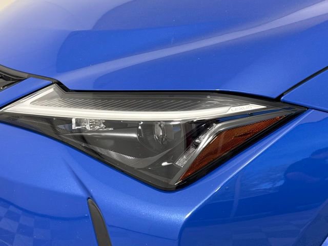 Used 2023 Lexus UX 250h FWD w/ Premium Package image 16