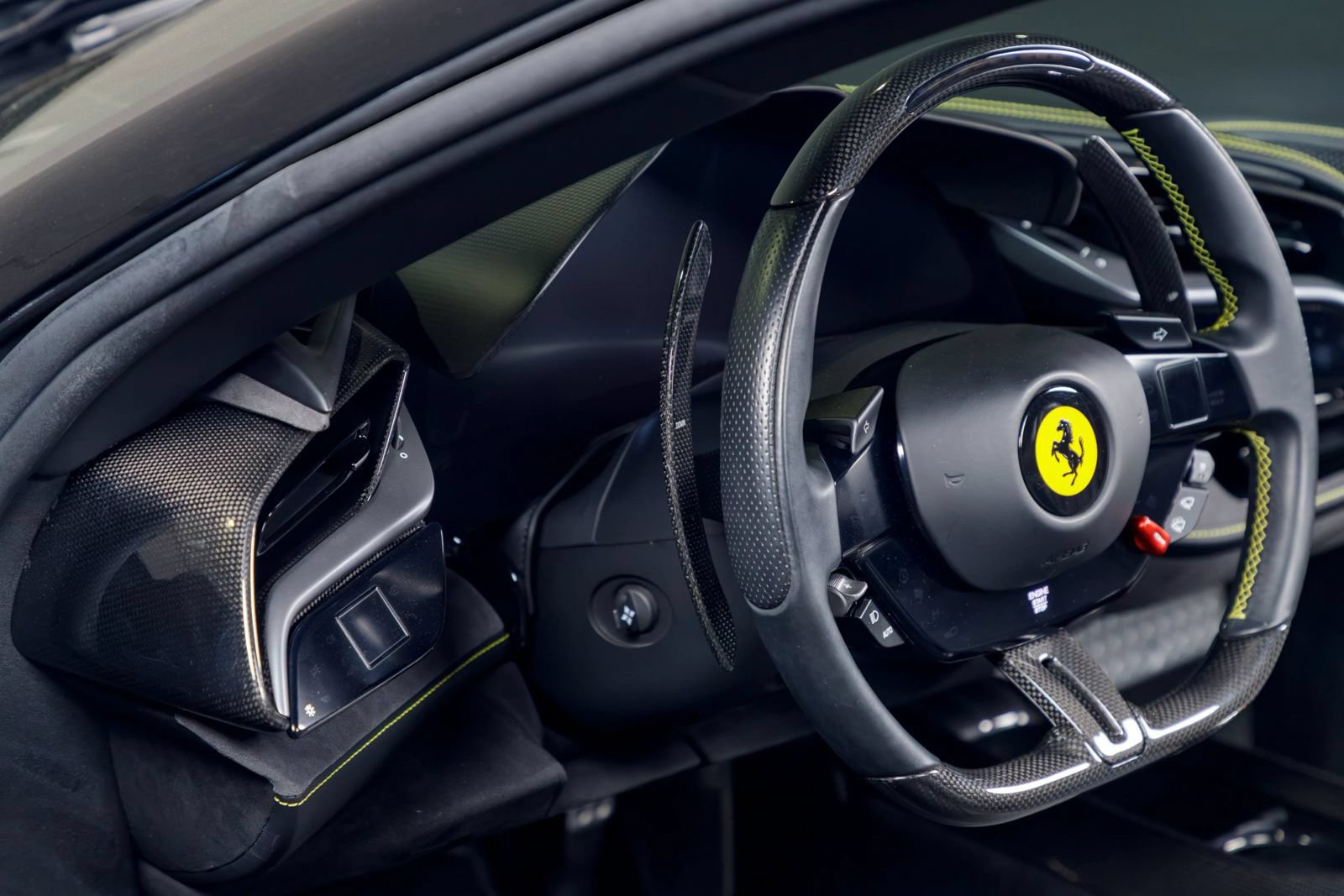 Used 2023 Ferrari SF90 Spider AWD/4WD image 99