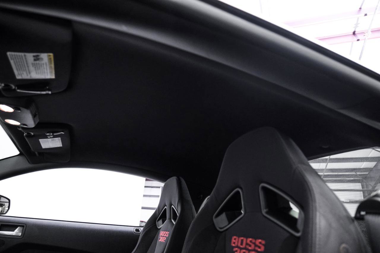 Used 2012 Ford Mustang Boss 302 RWD image 27