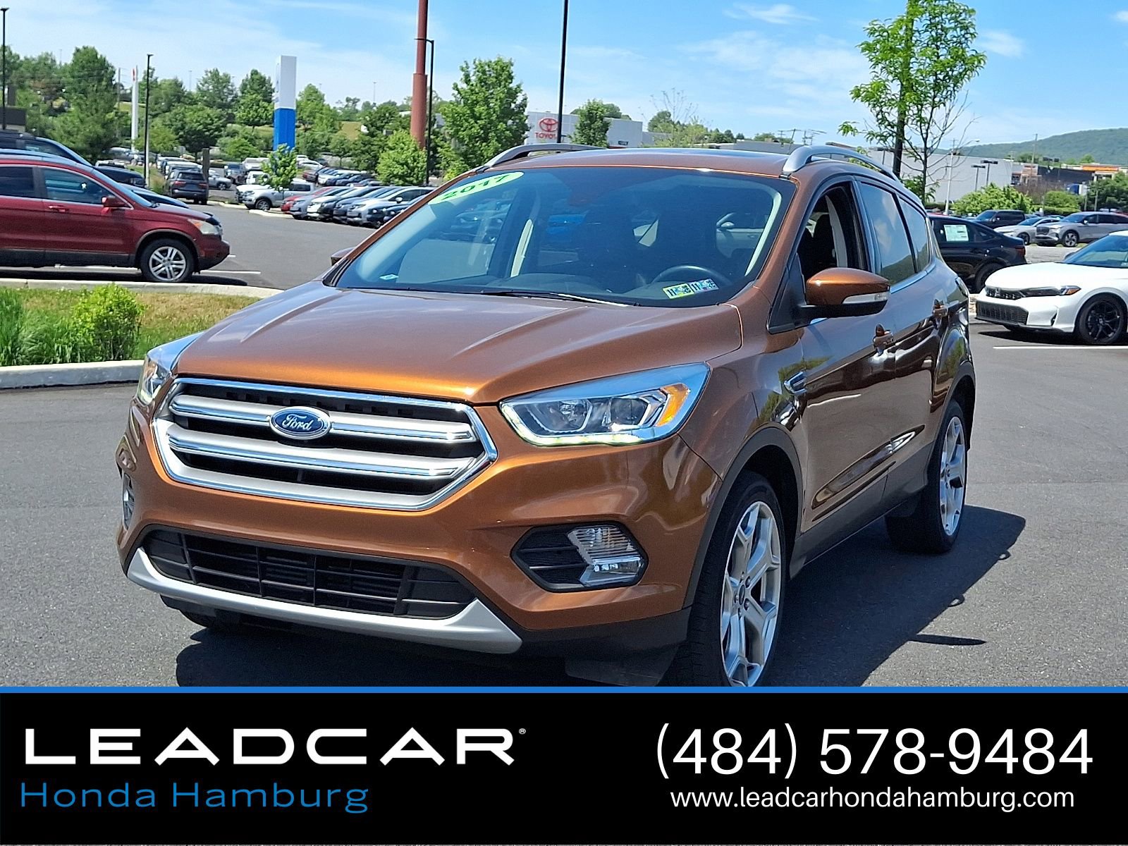 Used 2017 Ford Escape Titanium AWD/4WD image 4