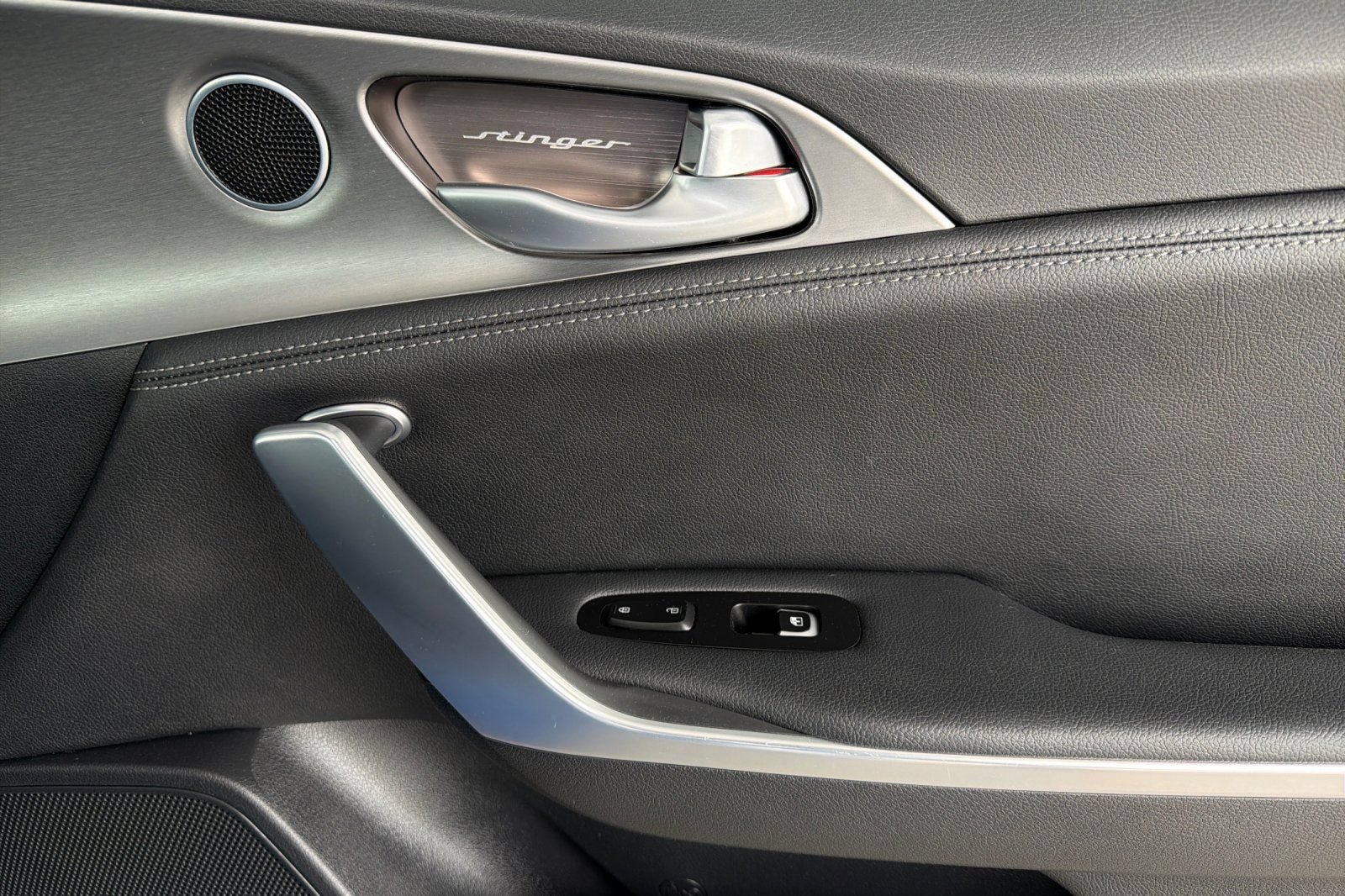 Used 2019 Kia Stinger GT RWD image 19