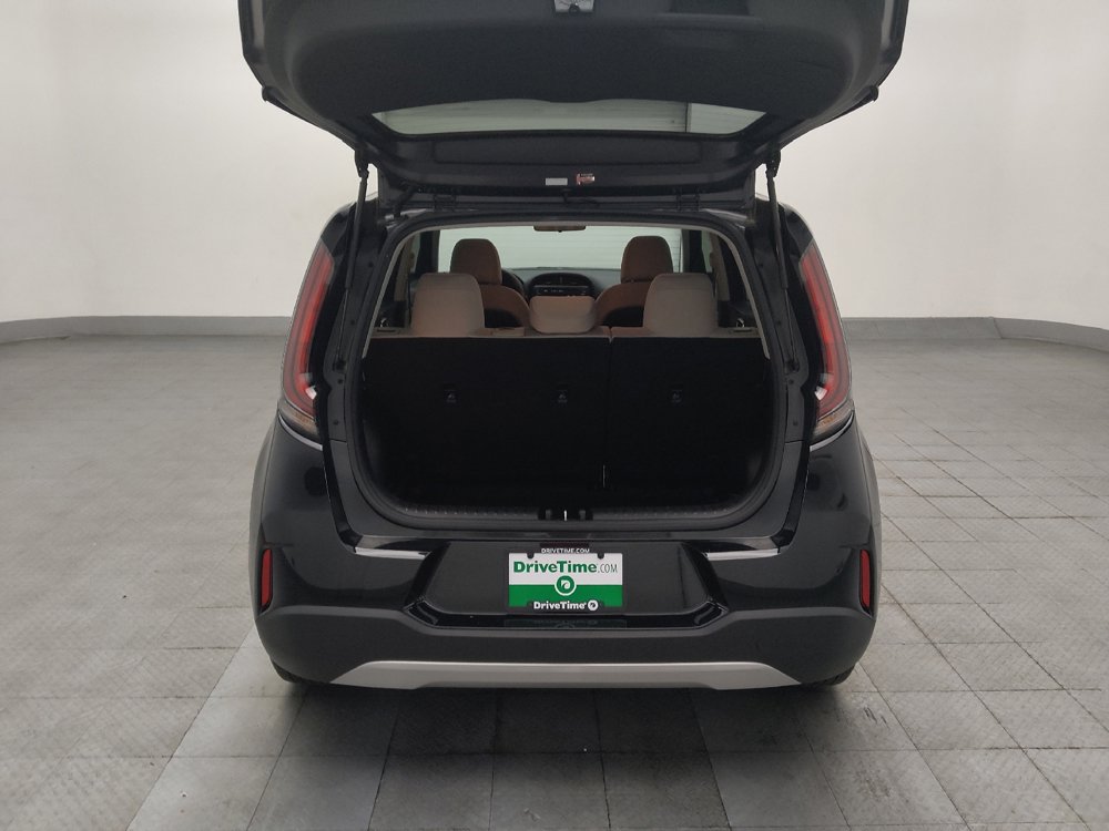 Used 2023 Kia Soul LX w/ LX Technology Package image 29
