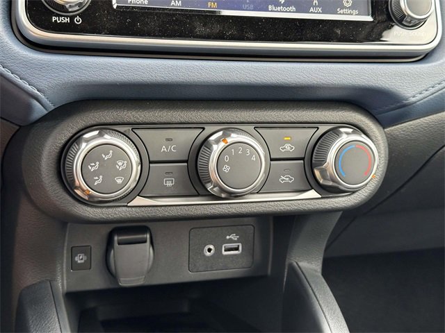 New 2025 Nissan Versa SV w/ Trunk Package image 21