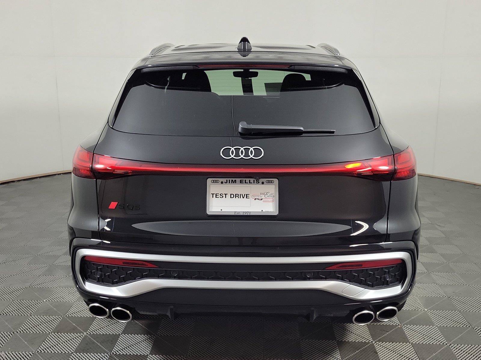 New 2026 Audi SQ5 Prestige AWD/4WD image 5