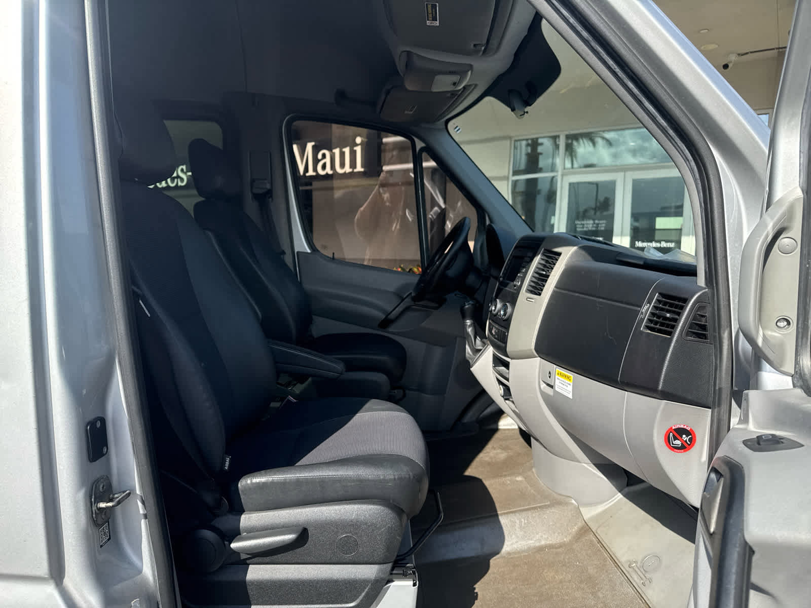 Used 2017 Mercedes-Benz Sprinter 2500 image 13