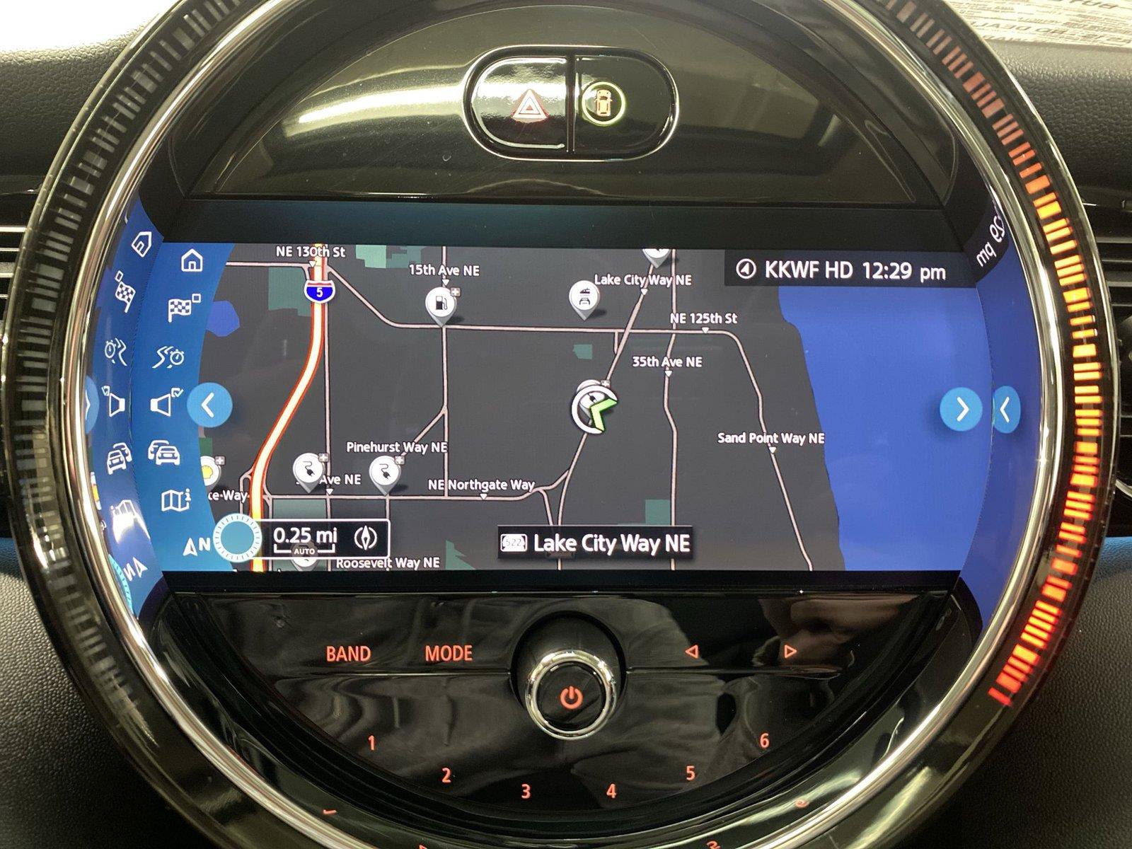 Used 2024 MINI Cooper SE FWD image 24