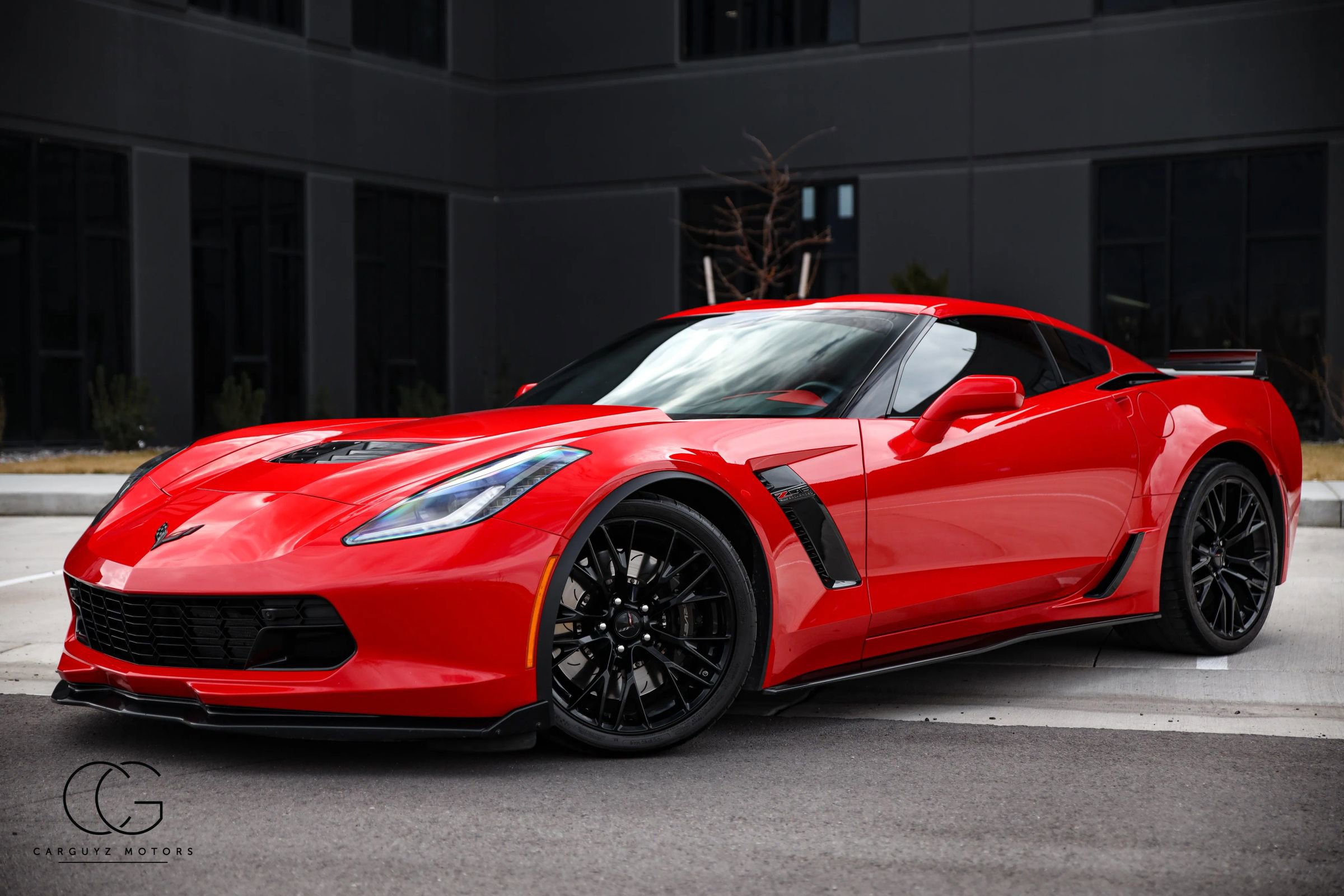 Used 2016 Chevrolet Corvette Z06 w/ 3LZ Preferred Equipment Group image 3