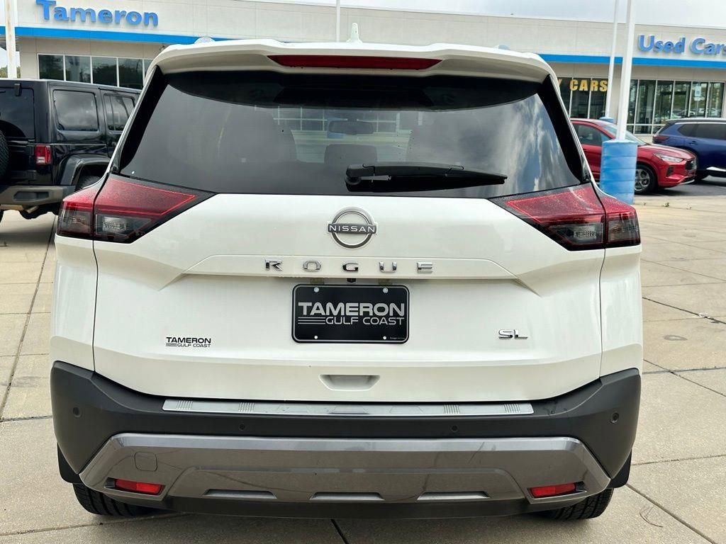 Used 2023 Nissan Rogue SL w/ SL Premium Package FWD image 3