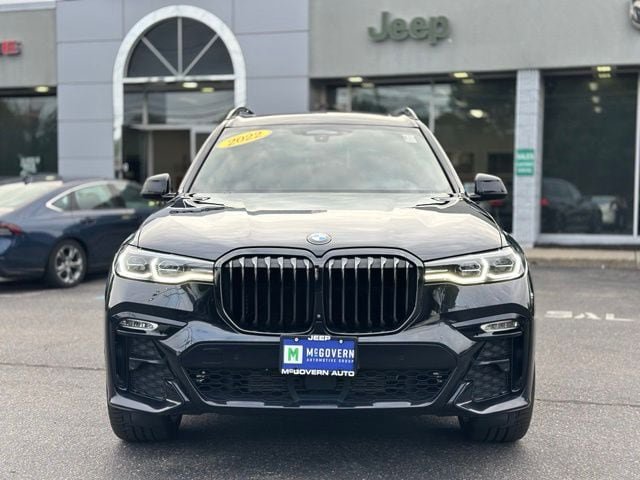 Used 2022 BMW X7 xDrive40i w/ M Sport Package AWD/4WD image 10