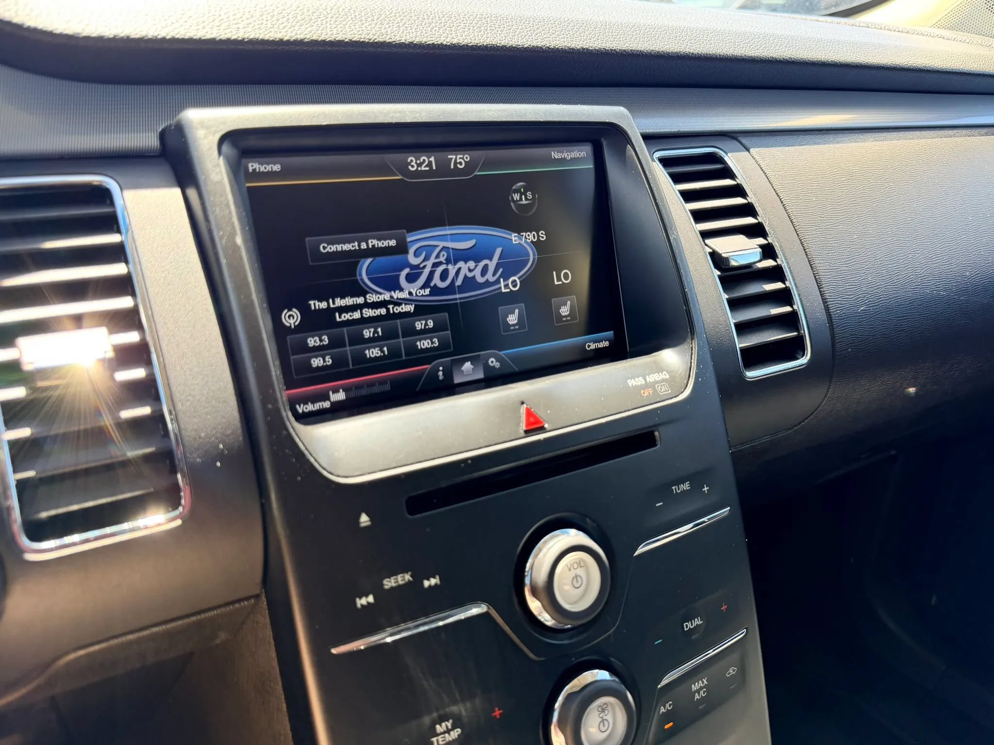 Used 2014 Ford Flex SEL w/ Equipment Group 202A FWD image 18