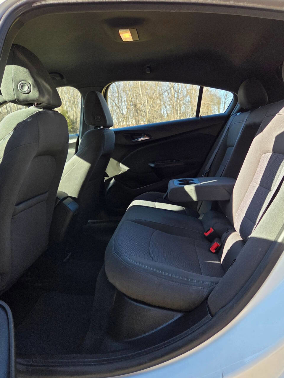 Used 2017 Chevrolet Cruze LT w/ Convenience Package image 24