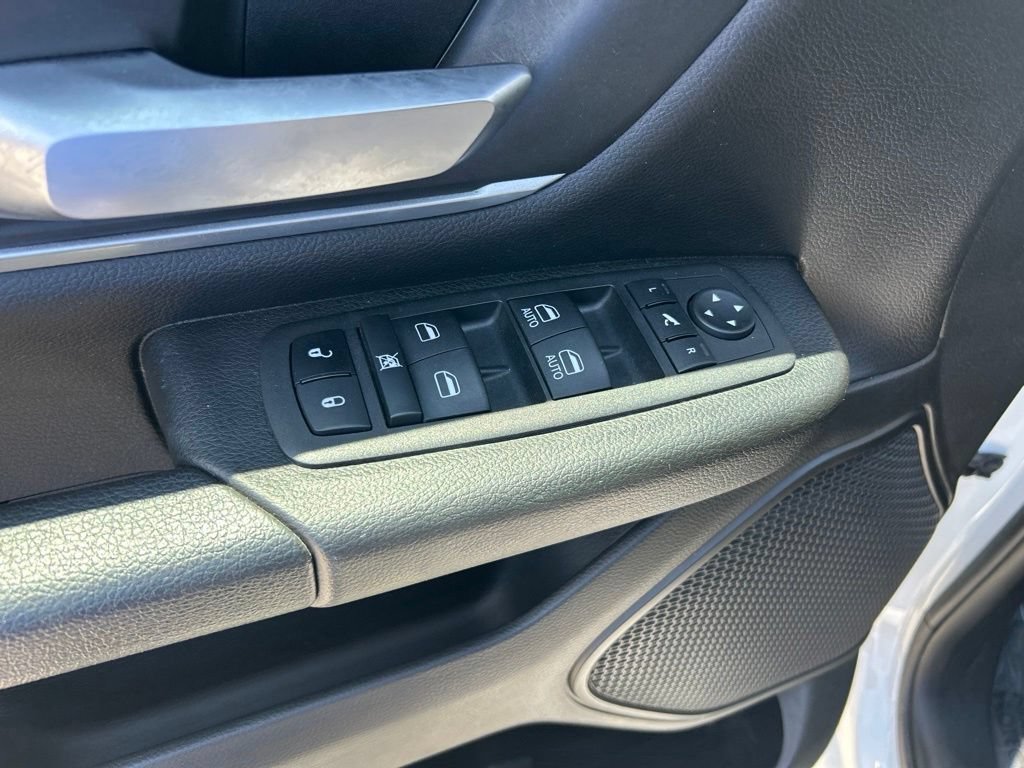 Used 2023 RAM 1500 Big Horn RWD image 33