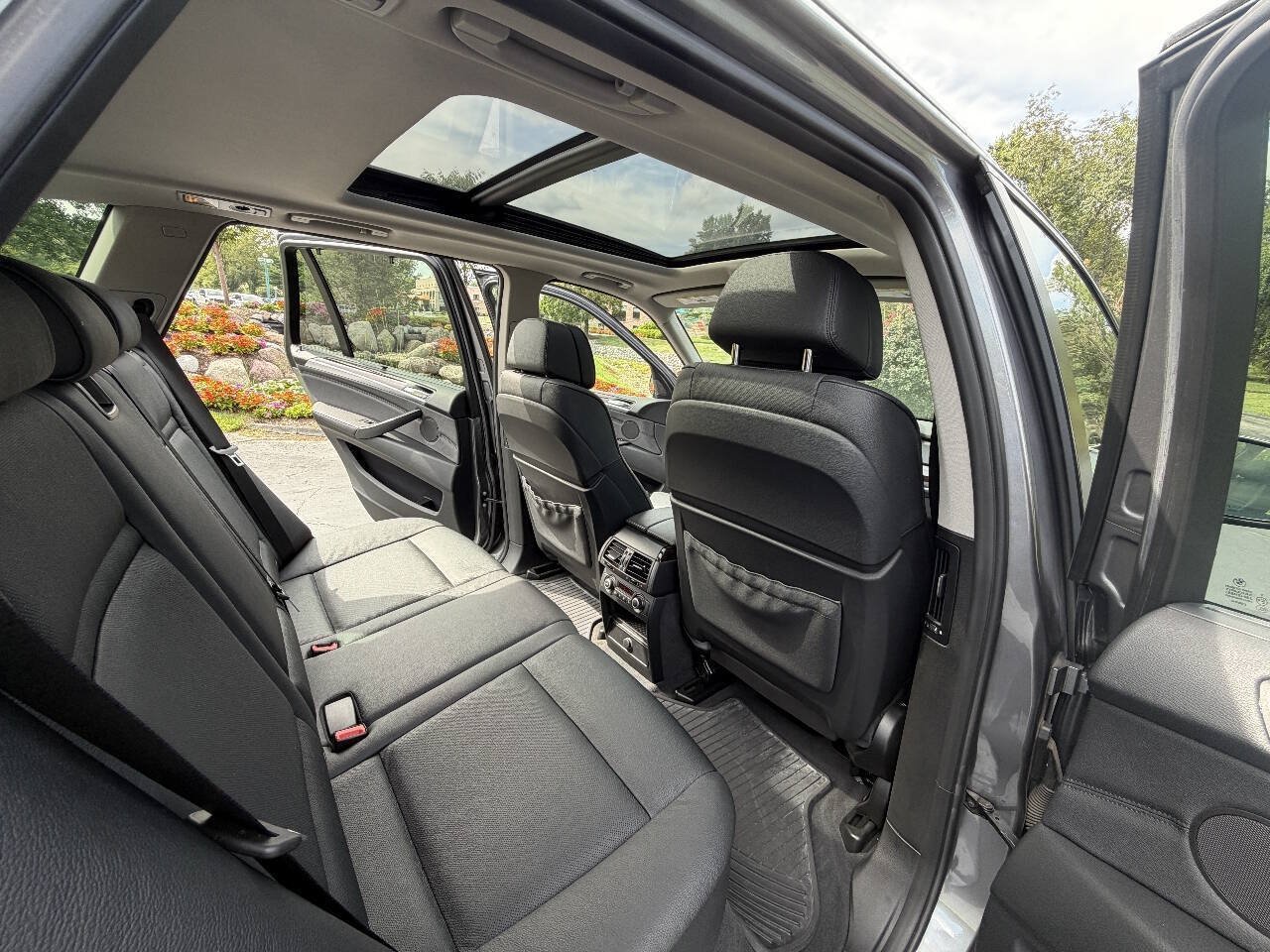 Used 2011 BMW X5 xDrive35i AWD/4WD image 9