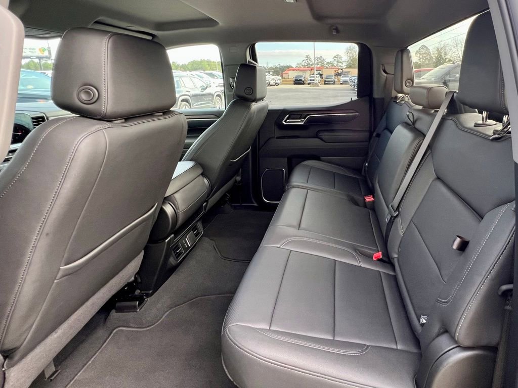 Used 2025 GMC Sierra 1500 SLT image 14