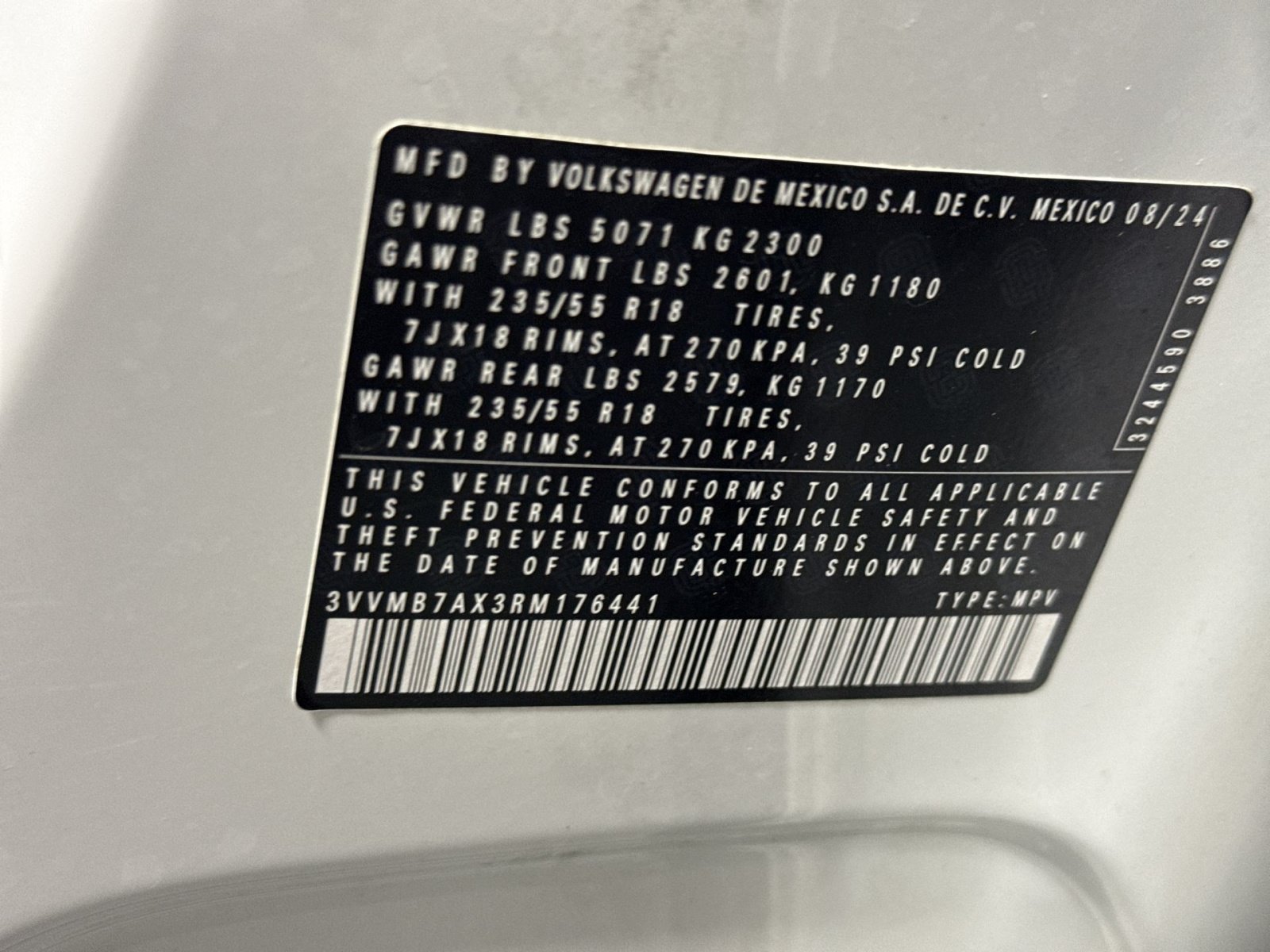 Used 2024 Volkswagen Tiguan SE w/ Panoramic Sunroof Package AWD/4WD image 32