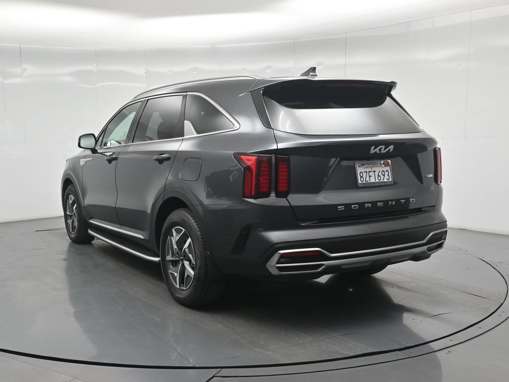 Used 2022 Kia Sorento EX FWD image 28