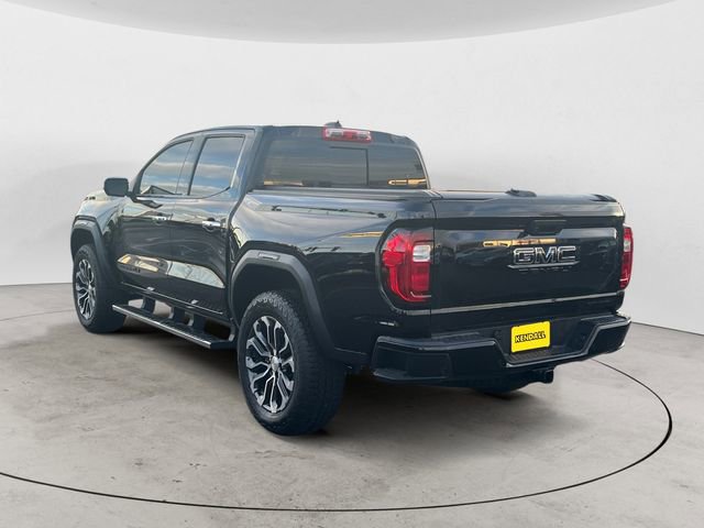 Used 2023 GMC Canyon Denali image 3
