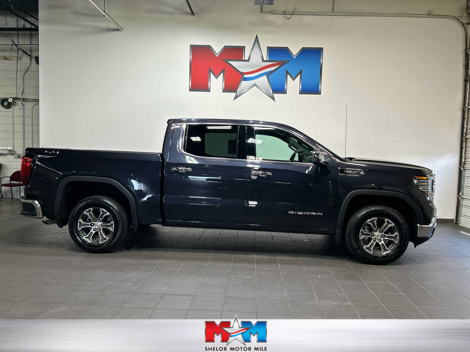 Used 2025 GMC Sierra 1500 SLT