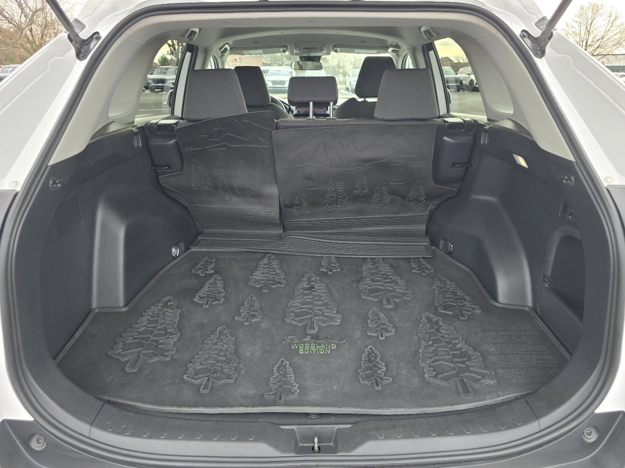 Used 2023 Toyota RAV4 AWD Hybrid image 19