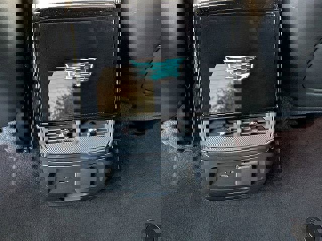 New 2026 Cadillac Vistiq Luxury image 14