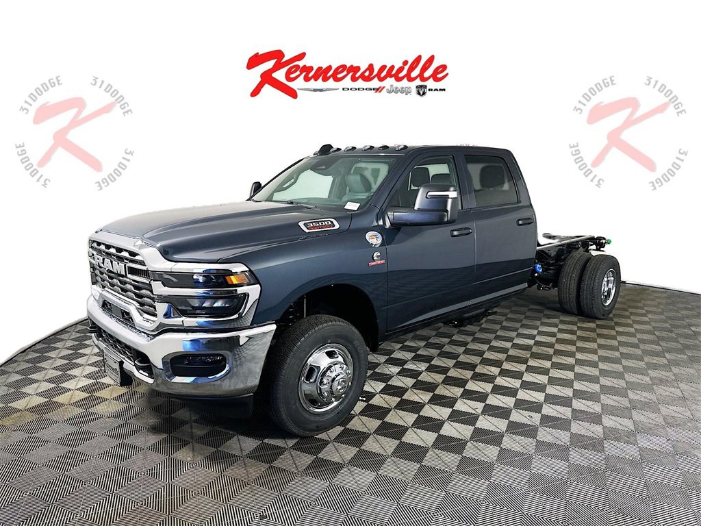 New 2026 RAM 3500 Tradesman image 3