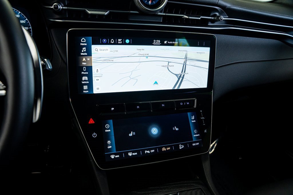 Used 2023 Maserati Grecale Modena image 46