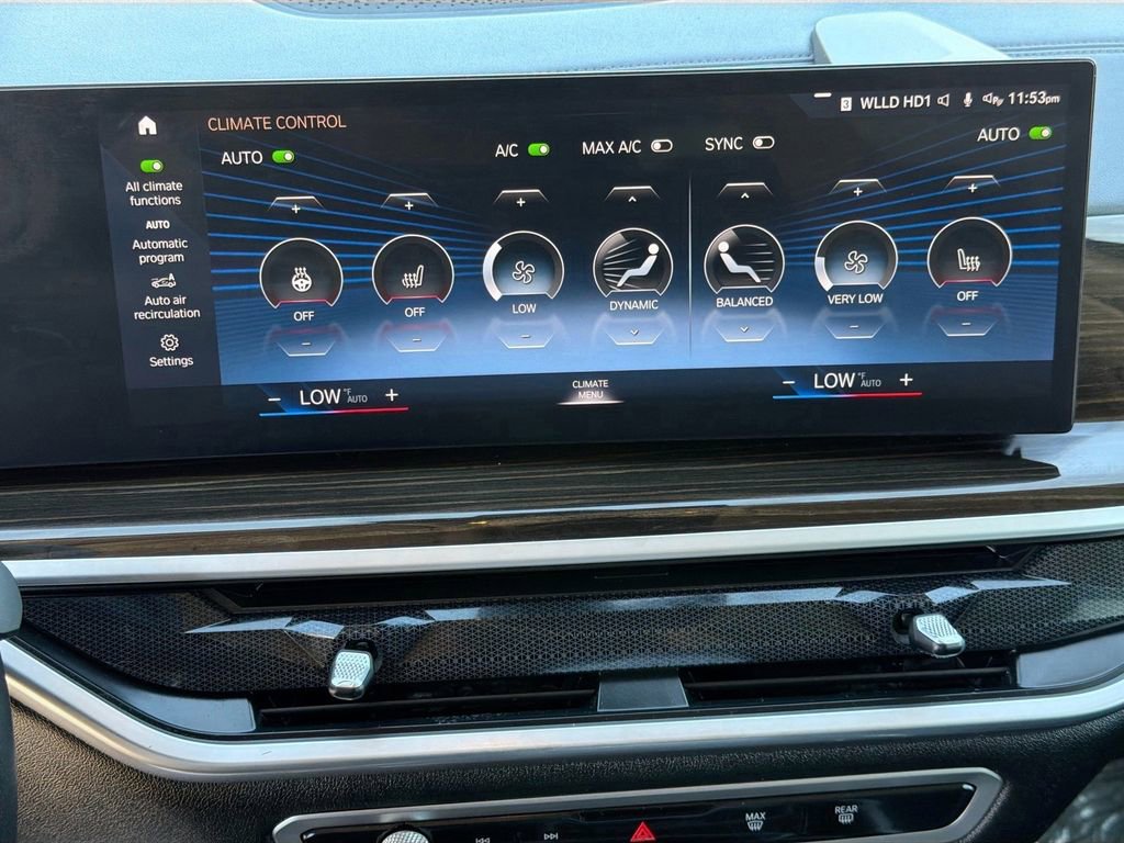 Used 2023 BMW X7 xDrive40i image 35