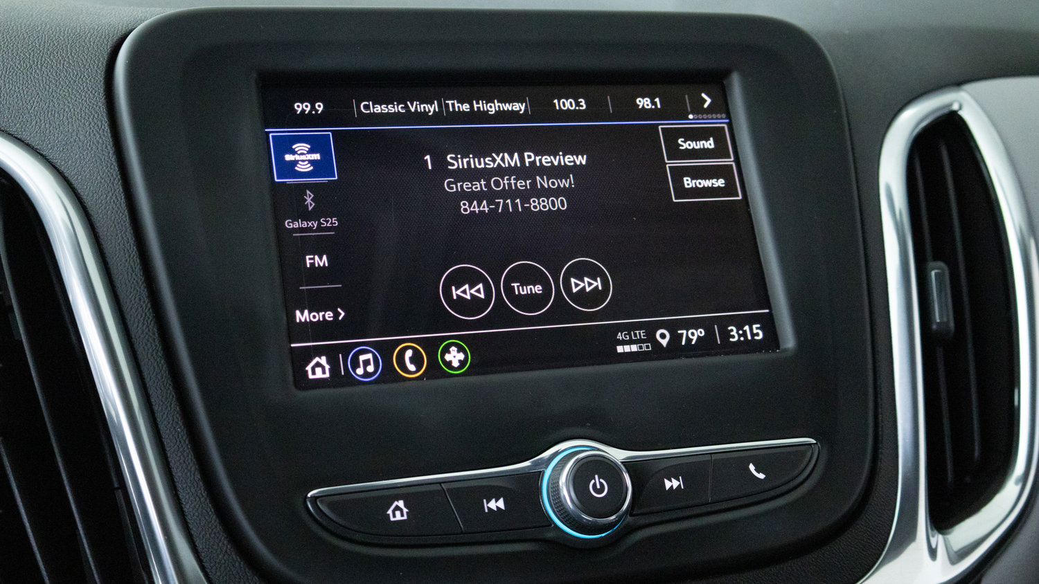 Used 2024 Chevrolet Equinox LS FWD image 15