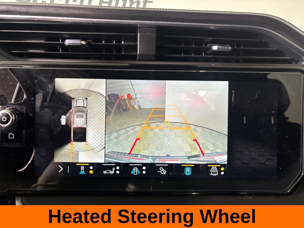 Used 2022 GMC Sierra 1500 Denali w/ Technology Package AWD/4WD image 20