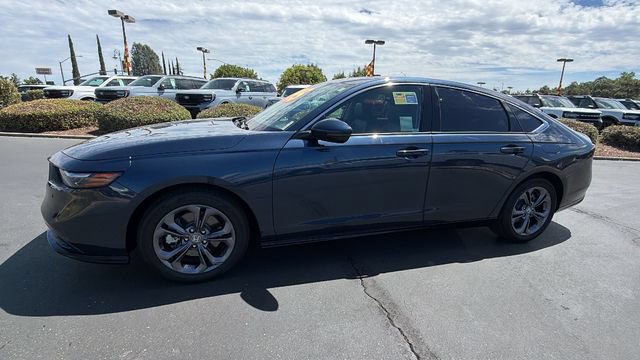 Used 2025 Honda Accord EX-L image 7