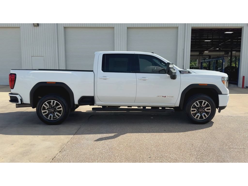 Used 2022 GMC Sierra 2500 AT4 w/ AT4 Preferred Package AWD/4WD image 9