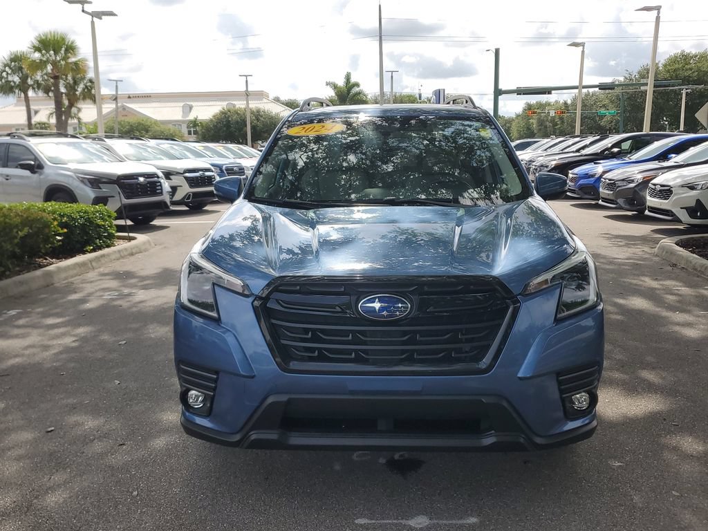 Used 2024 Subaru Forester Limited AWD/4WD image 13