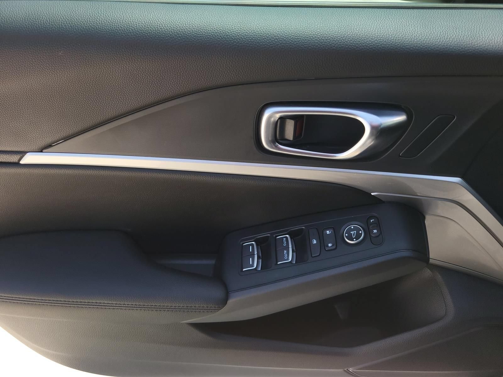 Used 2024 Acura Integra FWD image 13