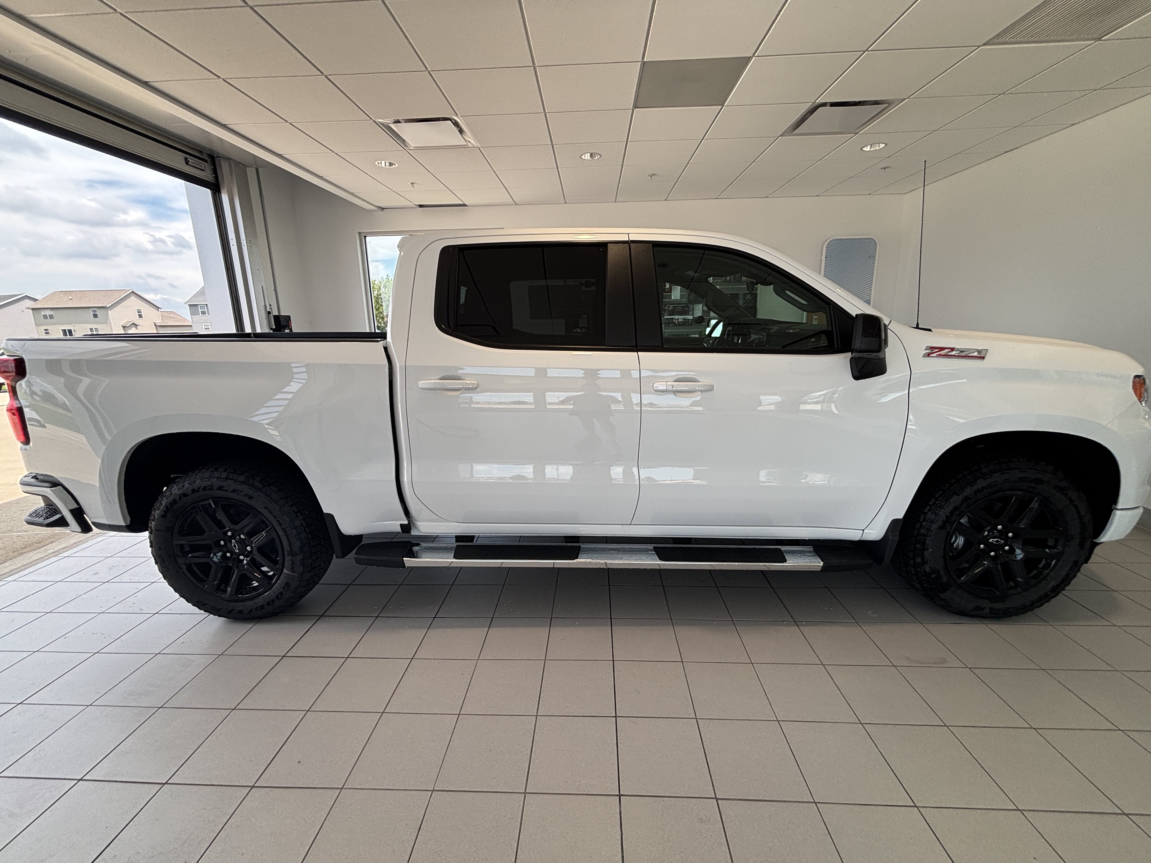 New 2026 Chevrolet Silverado 1500 RST AWD/4WD image 6