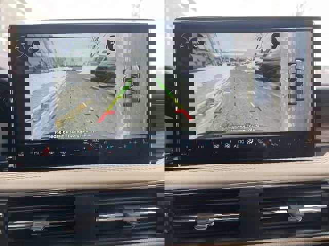 Used 2025 Lincoln Corsair Grand Touring w/ Equipment Group 301A image 34