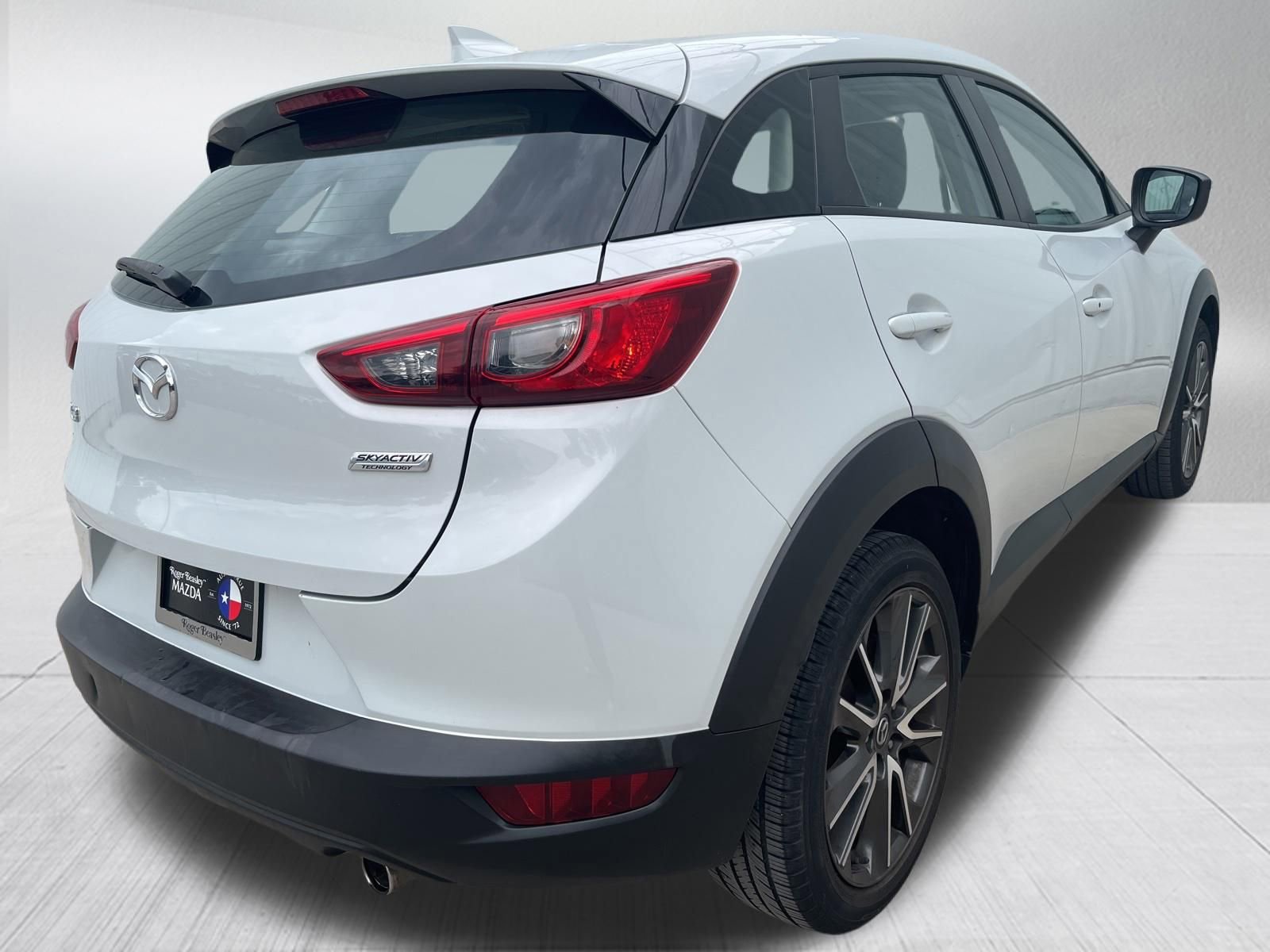 Used 2017 MAZDA CX-3 Touring FWD image 8