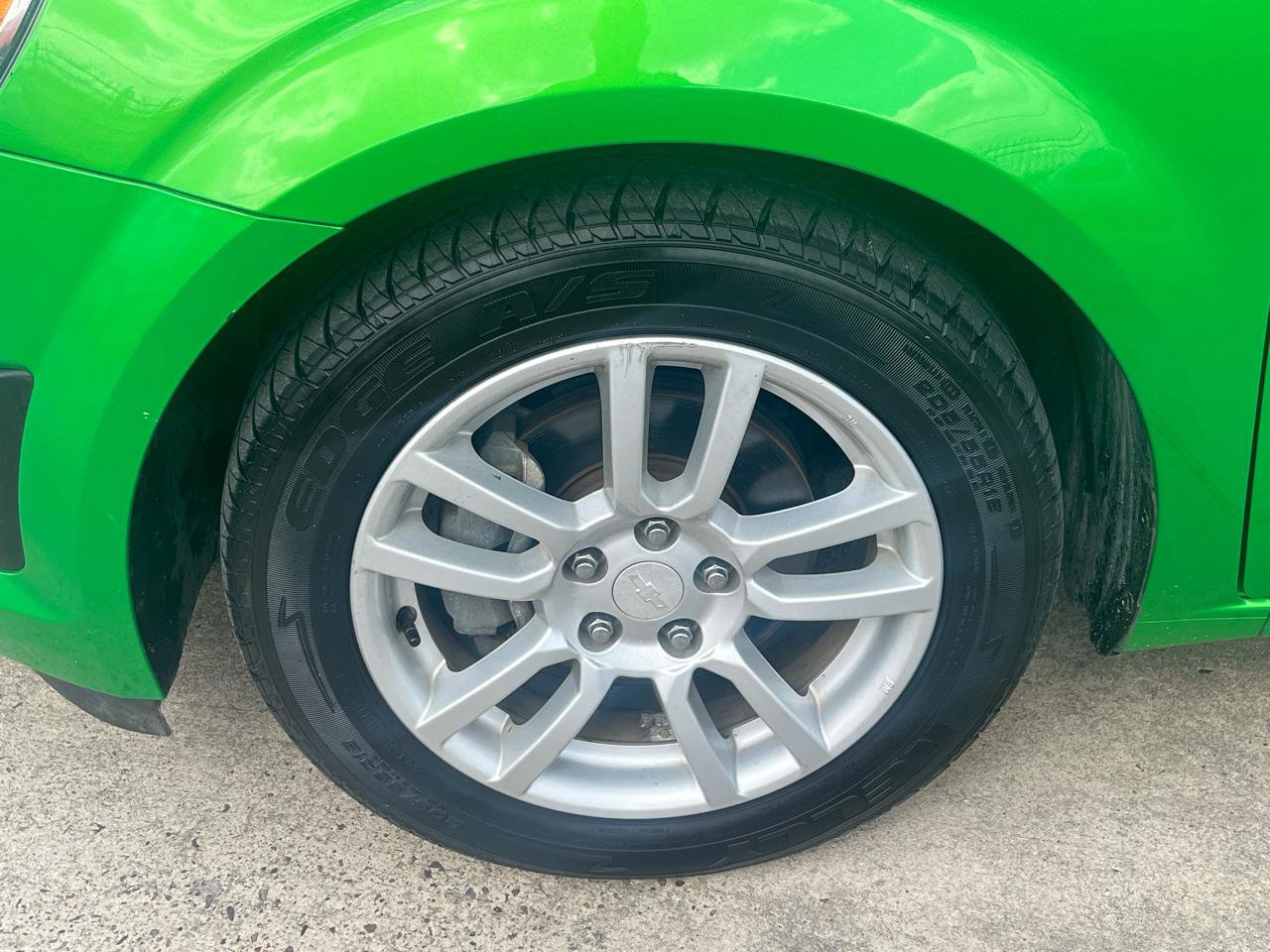 Used 2016 Chevrolet Sonic LT w/ Fun and Sun Package FWD image 55