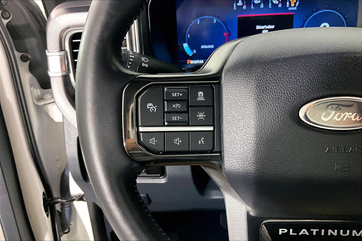 Used 2024 Ford F250 Platinum AWD/4WD image 22