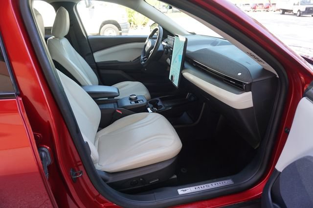 Certified 2022 Ford Mustang Mach-E Premium RWD image 3