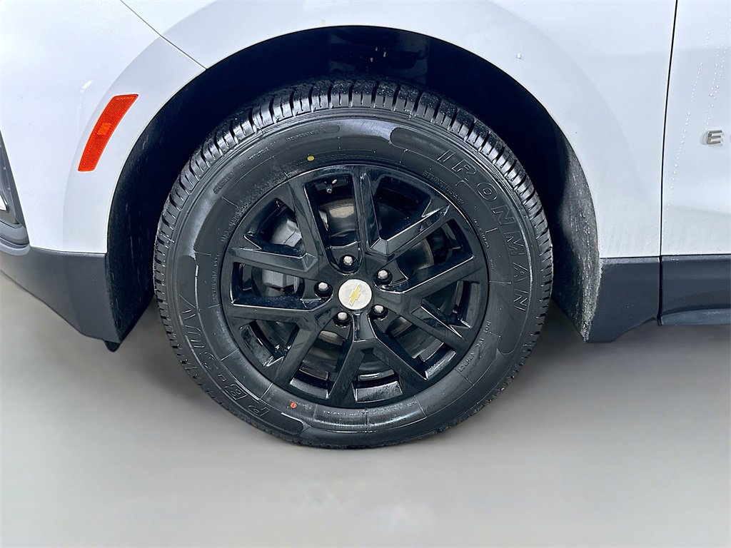 Used 2022 Chevrolet Equinox LS image 8