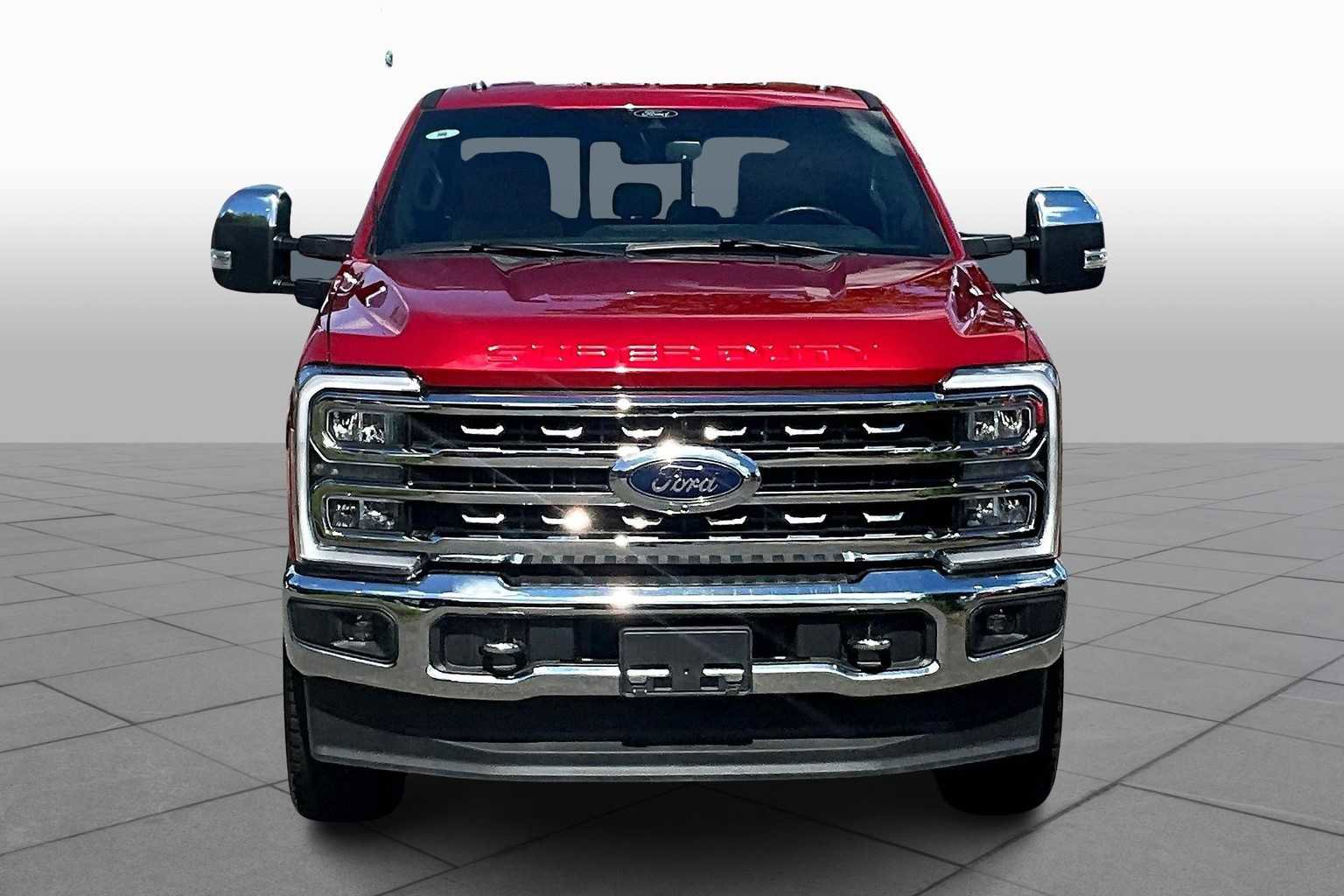 Used 2024 Ford F250 Lariat w/ Chrome Package image 3