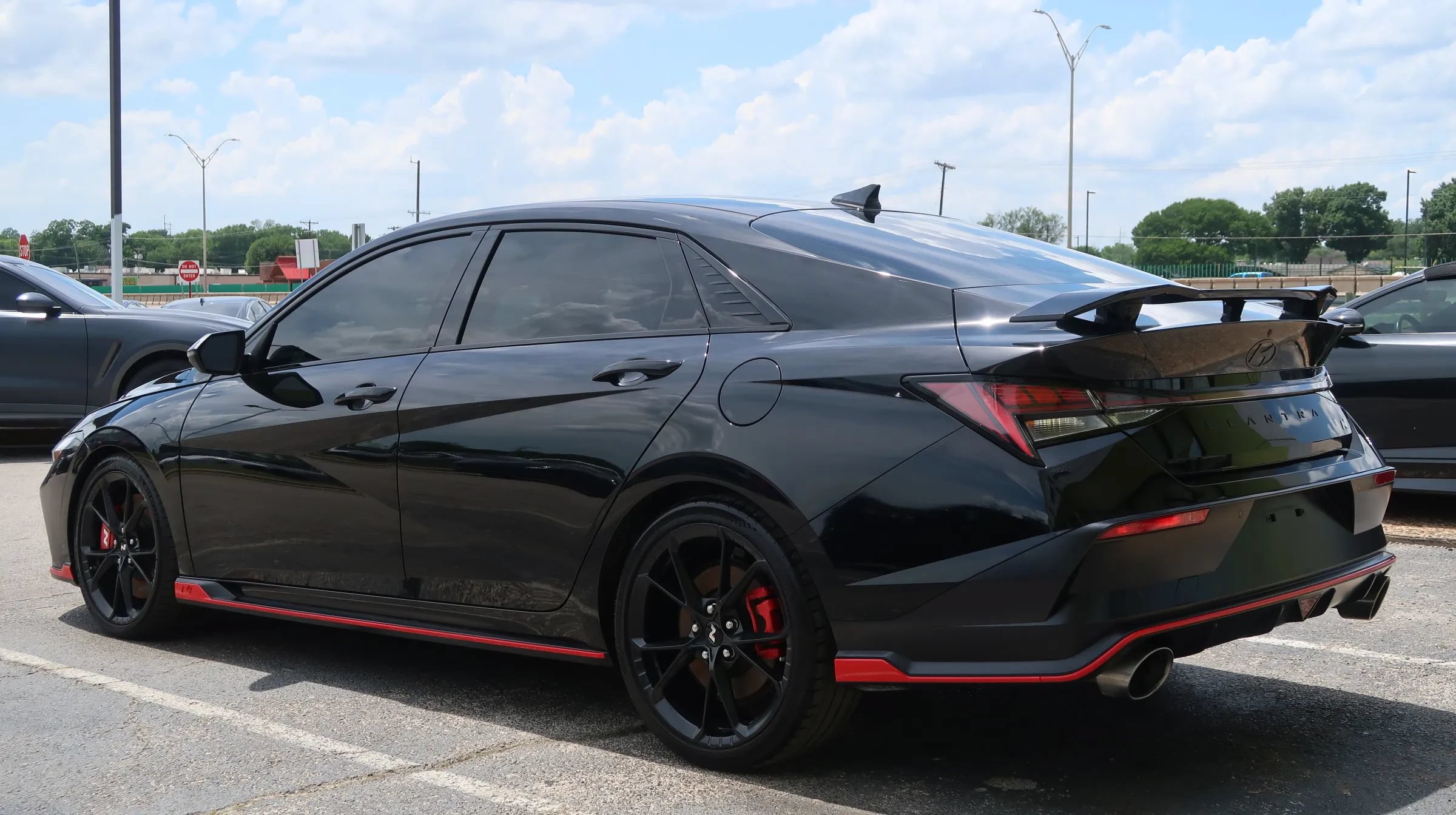 Used 2025 Hyundai Elantra N FWD image 12