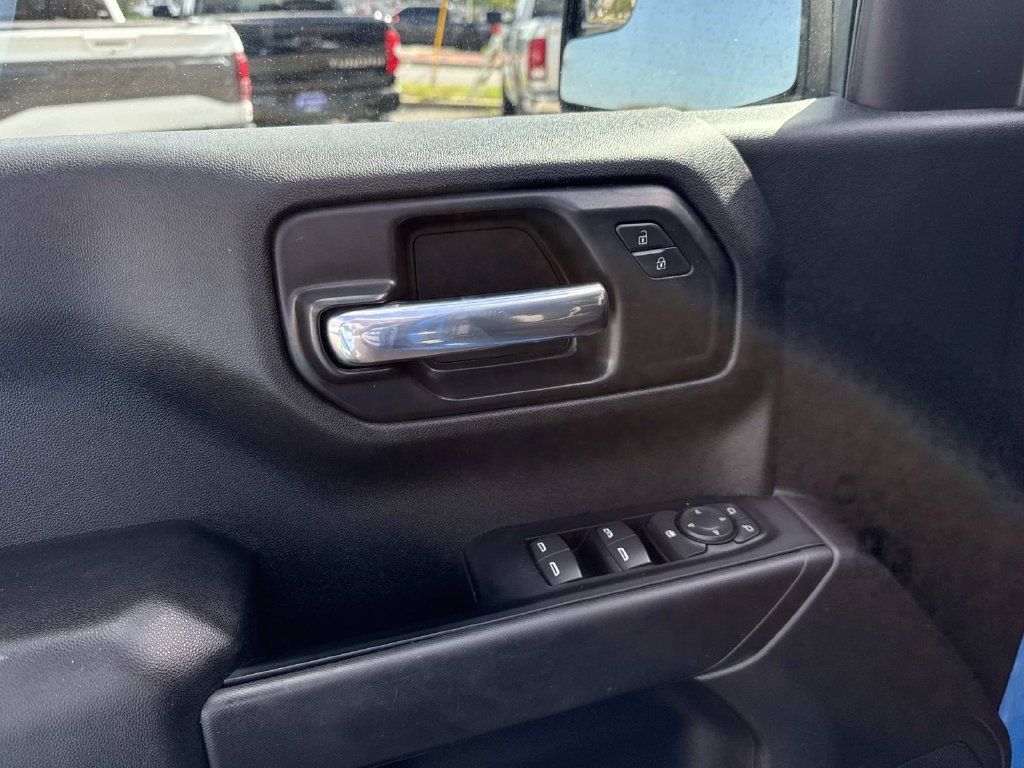 Used 2022 Chevrolet Silverado 1500 Custom Trail Boss AWD/4WD image 20