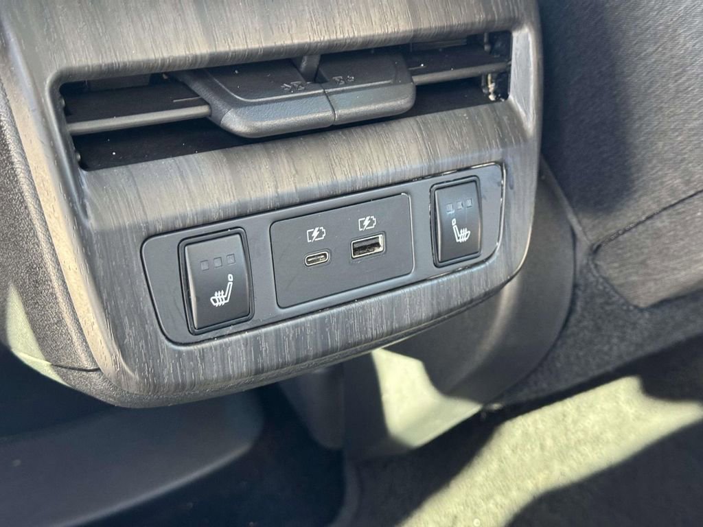 Certified 2024 Nissan Ariya ENGAGE e-4ORCE image 12