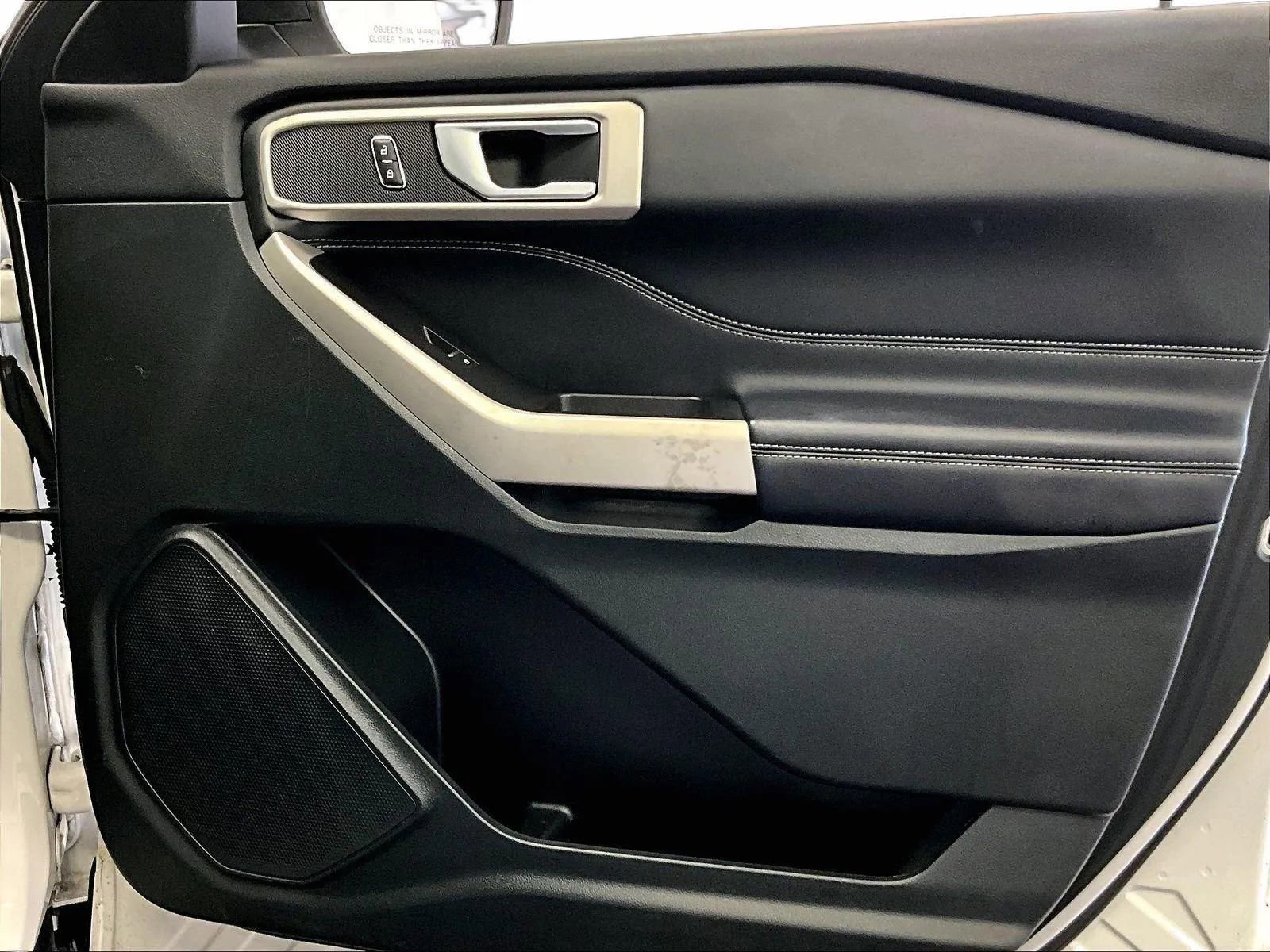 Used 2022 Ford Explorer XLT w/ Equipment Group 202A image 23