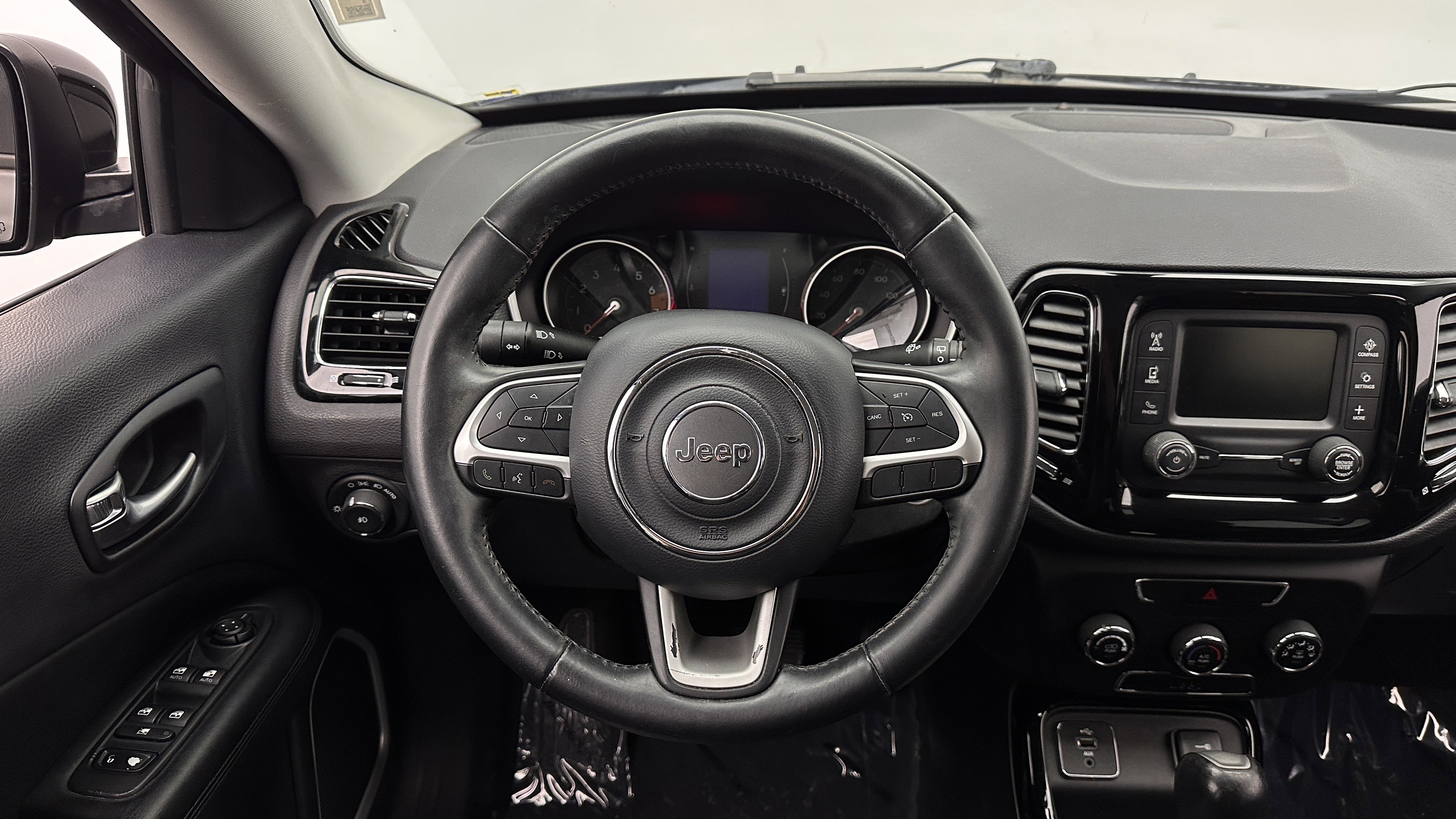 Used 2018 Jeep Compass Altitude image 25