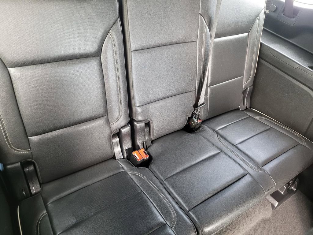 Certified 2023 Chevrolet Suburban Premier image 15